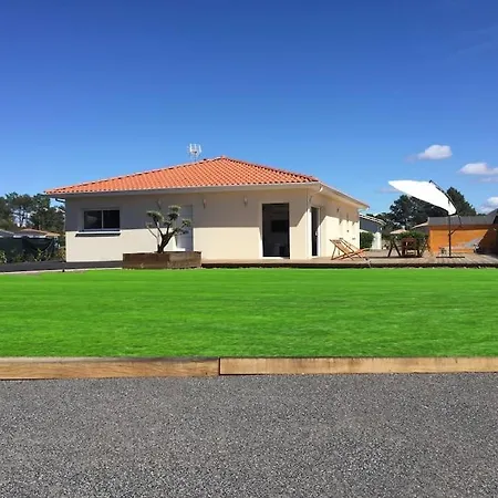 Вилла La Clairiere Villa Piscine Chauffee Et Boulodrome Proche Lac De Cazaux, Ocean , Plages De Pyla Et D Arcachon Et Dune Du Pilat