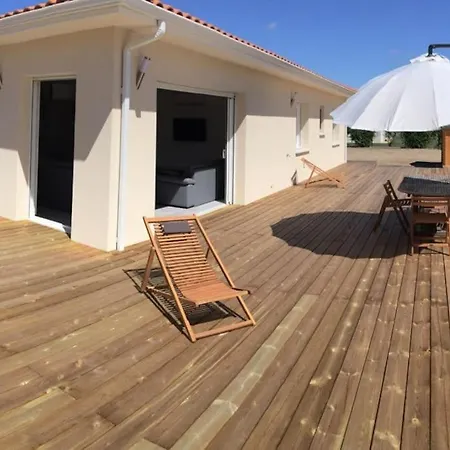 La Clairiere Villa Piscine Chauffee Et Boulodrome Proche Lac De Cazaux, Ocean , Plages De Pyla Et D Arcachon Et Dune Du Pilat Вилла Ла-Тест-де-Бюш
