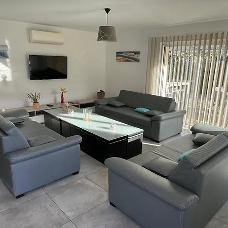Вилла La Clairiere Villa Piscine Chauffee Et Boulodrome Proche Lac De Cazaux, Ocean , Plages De Pyla Et D Arcachon Et Dune Du Pilat *