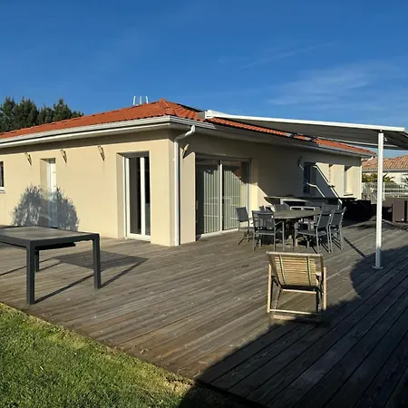 La Clairiere Villa Piscine Chauffee Et Boulodrome Proche Lac De Cazaux, Ocean , Plages De Pyla Et D Arcachon Et Dune Du Pilat Ла-Тест-де-Бюш